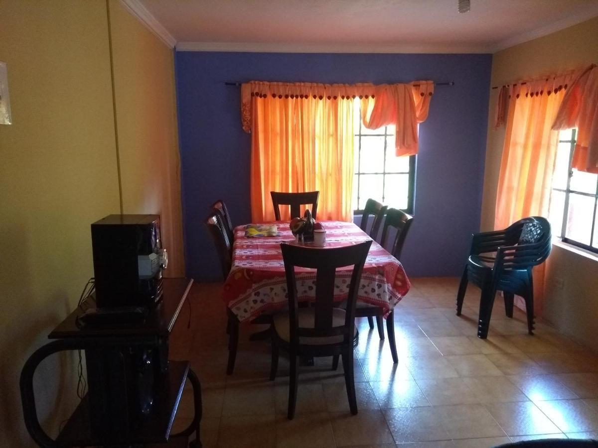 Posada Nativa Miss Casira San Andrés Екстериор снимка